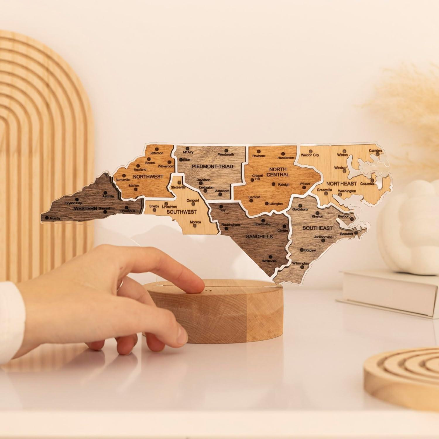 image:imageWooden USA Map Night Light with LED Handmade State Map Lamp Warm amp RGB Backlight Alder Wood amp Acrylic Engraved Decor Travel amp Patriotic Gift Bedroom Wall Light GeorgiaNorth Carolina